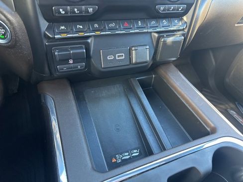 Used 2021 Chevrolet Silverado 1500 LTZ w/ LTZ Premium Package image 45