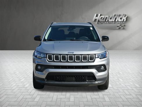 Used 2022 Jeep Compass Latitude w/ Sun and Sound Group image 6