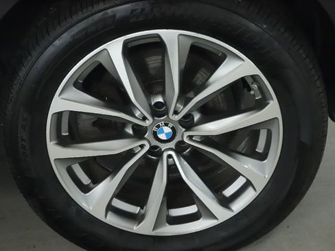 Used 2019 BMW X3 xDrive30i w/ Premium Package image 10