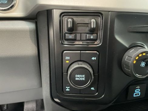 New 2026 Ford F250 XLT w/ XLT Premium Package image 15