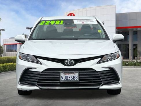 Certified 2022 Toyota Camry LE FWD image 11