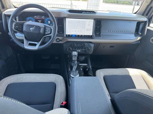 Used 2025 Ford Bronco Big Bend AWD/4WD image 8