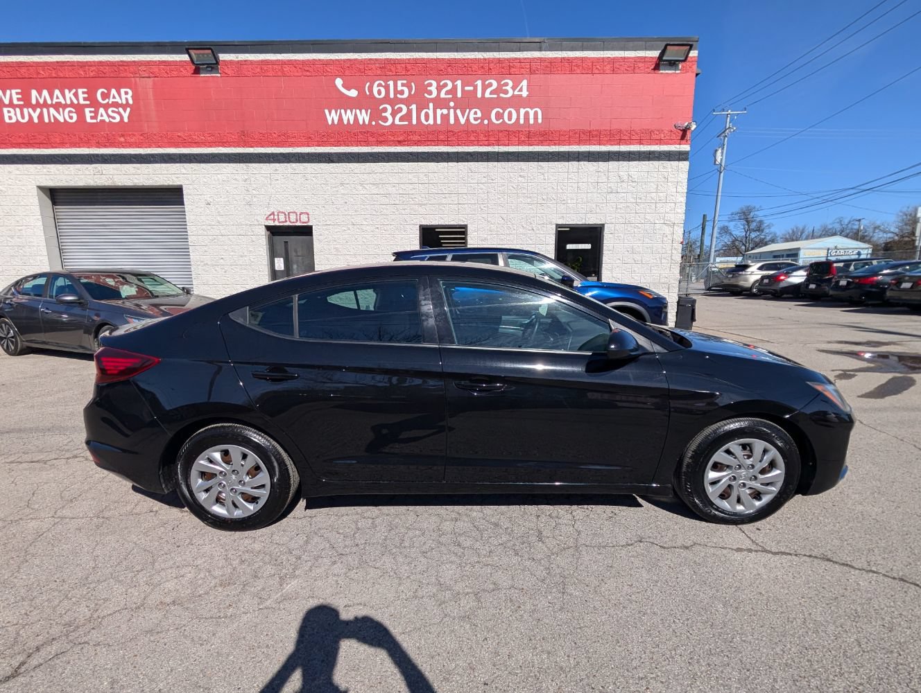 Used 2019 Hyundai Elantra SE w/ Cargo Package FWD image 5