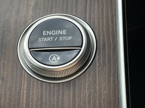New 2026 Mercedes-Benz C 300 Sedan image 29