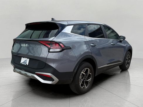 Used 2025 Kia Sportage LX AWD/4WD image 11
