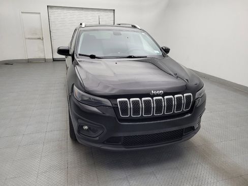 Used 2019 Jeep Cherokee Latitude w/ Popular Appearance Group FWD image 14