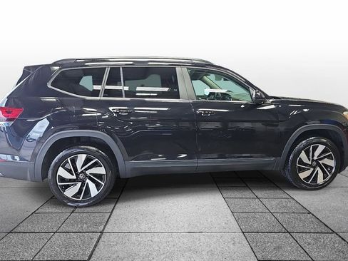 Used 2024 Volkswagen Atlas SE FWD image 4