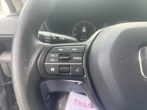 Used 2024 Honda CR-V LX image 17