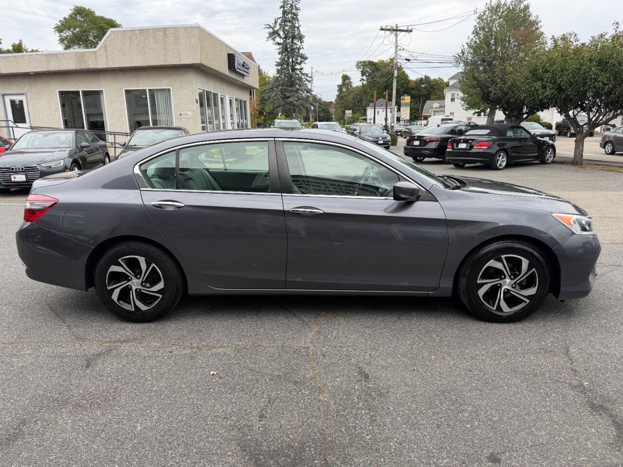 Used 2016 Honda Accord LX image 8