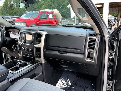 Used 2019 RAM 1500 Express w/ Express Value Package RWD image 25