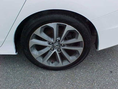 Used 2014 Honda Accord Sport image 7