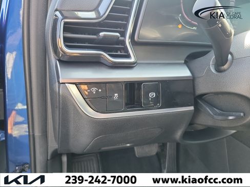 Used 2023 Kia Sportage EX FWD image 22