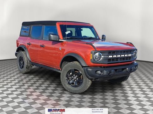 Certified 2024 Ford Bronco Black Diamond image 1