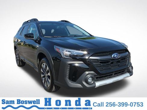 Used 2023 Subaru Outback Limited AWD/4WD image 1