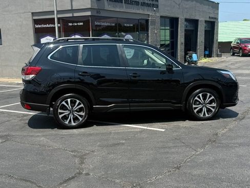 Used 2023 Subaru Forester Limited AWD/4WD image 17