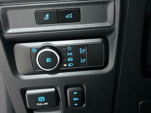 Used 2024 Ford Expedition Max Limited RWD image 24