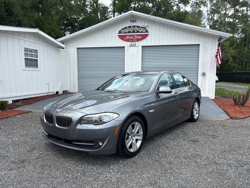 Used 2013 BMW 528i Sedan RWD image 1