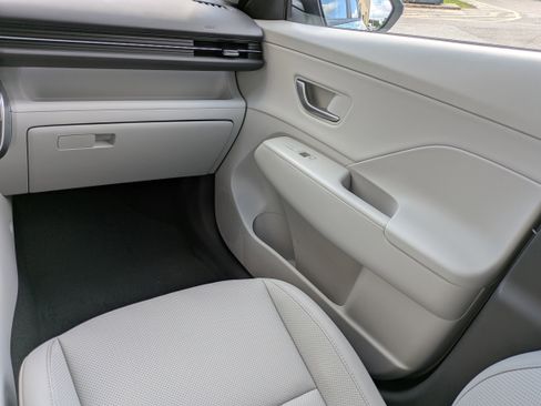 New 2026 Hyundai Kona SEL Premium image 21