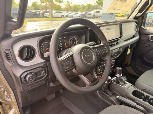 New 2026 Jeep Gladiator Sport AWD/4WD image 16