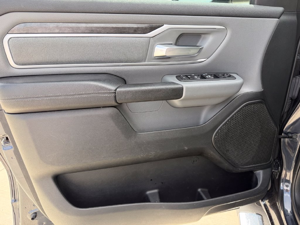 Used 2020 RAM 1500 Lone Star AWD/4WD image 11