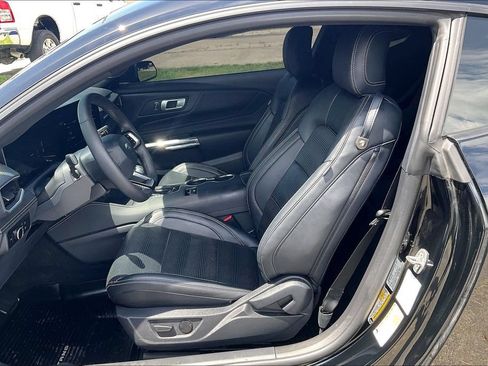 Used 2026 Ford Mustang Premium RWD image 24