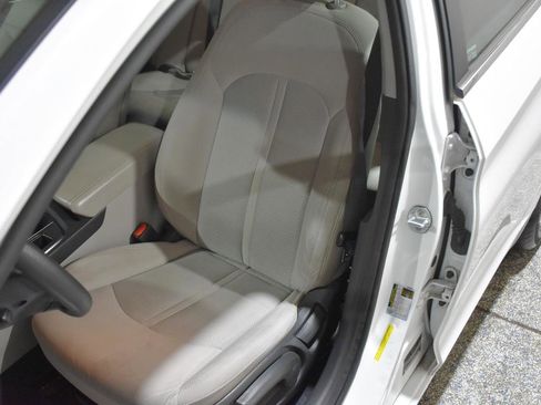 Used 2015 Hyundai Sonata SE FWD image 12