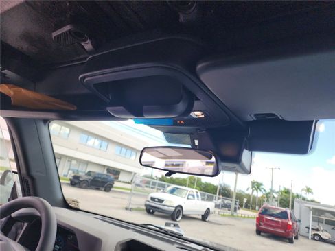 New 2025 Ford Bronco image 30