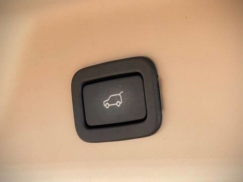 Used 2014 Land Rover Range Rover Supercharged AWD/4WD image 24
