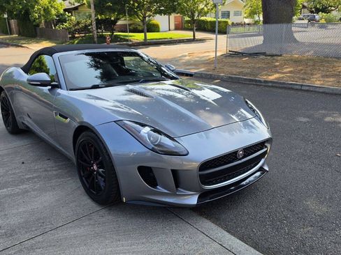 Used 2015 Jaguar F-TYPE Convertible RWD image 3