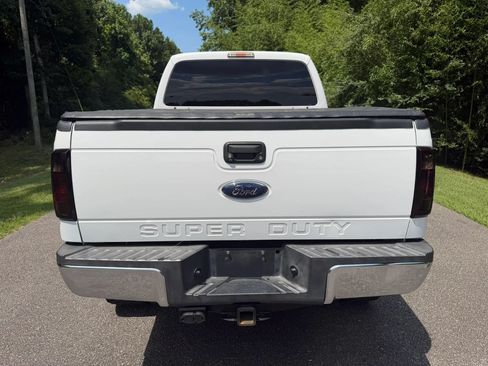 Used 2014 Ford F250 XLT AWD/4WD image 10