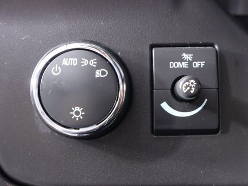Used 2020 Chevrolet Express 3500 w/ Driver Convenience Package RWD image 10