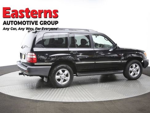 Used 2005 Toyota Land Cruiser AWD/4WD image 46