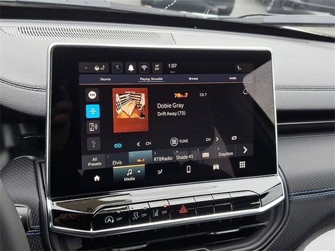 New 2026 Jeep Compass Latitude image 11