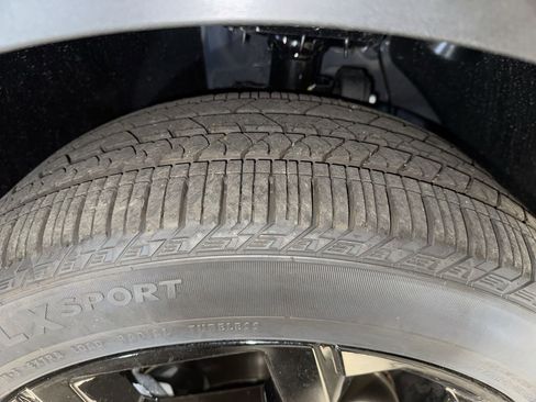 New 2025 Kia Sorento X-Line EX image 11