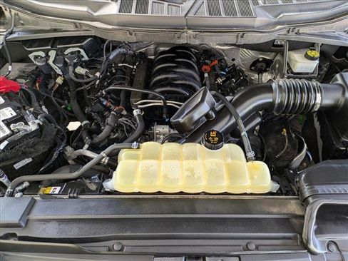 Used 2021 Ford F150 XLT w/ Equipment Group 302A High image 24