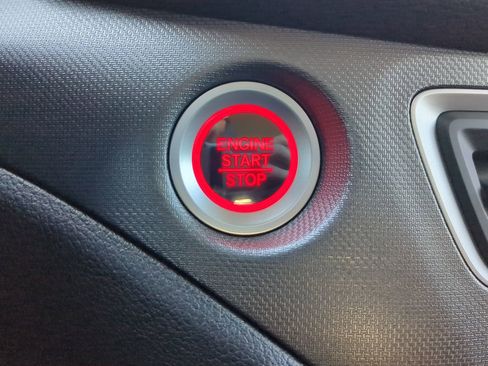 Used 2025 Honda Ridgeline Sport image 24