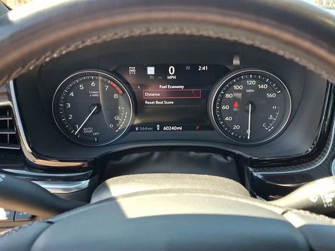 Used 2023 Cadillac XT6 Sport w/ Technology Package AWD/4WD image 17