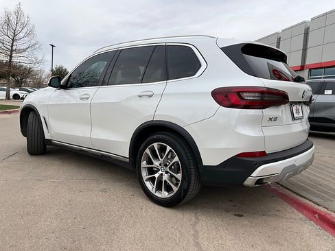 Used 2023 BMW X5 xDrive40i w/ Luxury Seating Package image 8