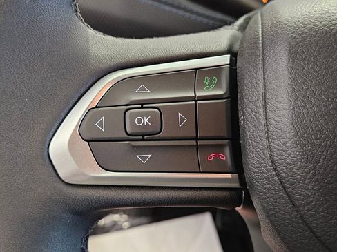 New 2026 Jeep Compass Latitude image 26