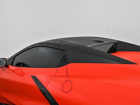 Used 2021 Chevrolet Corvette Stingray Convertible w/ 1LT image 20