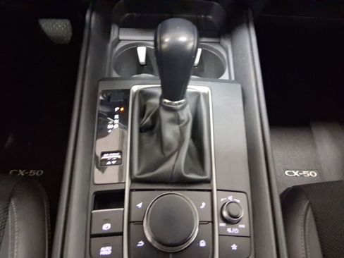 Certified 2025 MAZDA CX-50 AWD 2.5 S w/ Preferred Package image 27