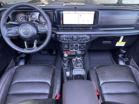 New 2026 Jeep Wrangler Unlimited Rubicon AWD/4WD image 17