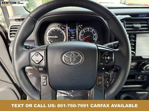 Used 2024 Toyota 4Runner TRD Off-Road AWD/4WD image 17