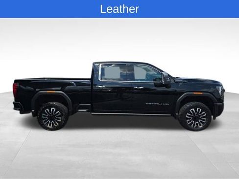 Used 2024 GMC Sierra 2500 Denali Ultimate image 7