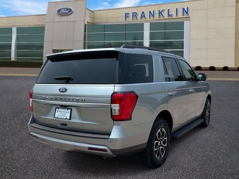 Certified 2024 Ford Expedition XLT AWD/4WD image 7