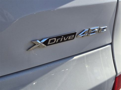 Used 2022 BMW X5 xDrive45e w/ M Sport Package image 12