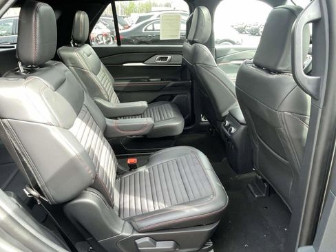New 2026 Ford Explorer ST-Line AWD/4WD image 22