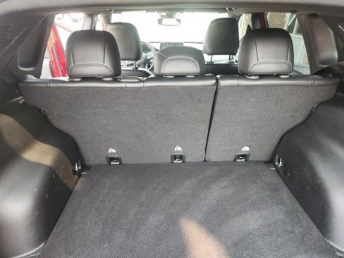 Used 2023 Jeep Compass Limited image 15