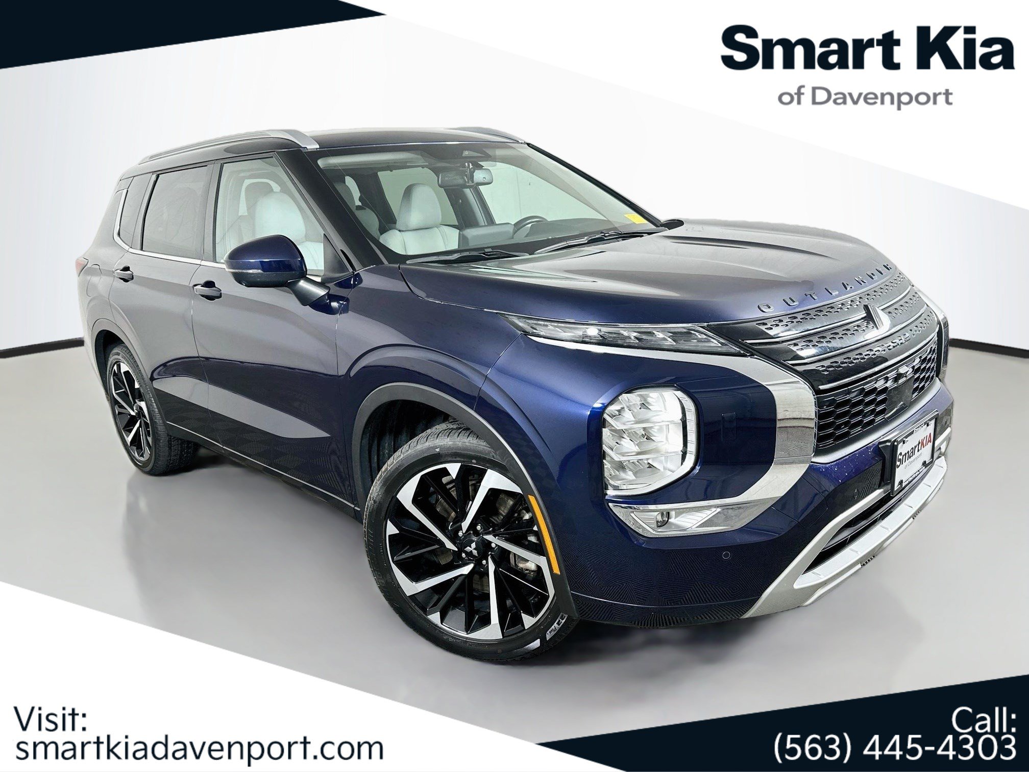 Used 2024 Mitsubishi Outlander SEL AWD/4WD image 1