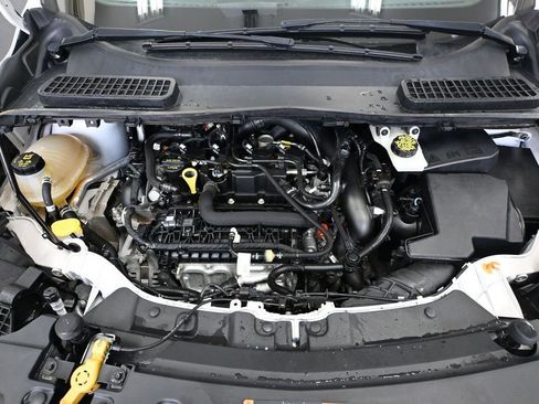 Used 2019 Ford Escape SE AWD/4WD image 48